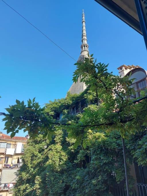 Appartamento Sotto La Mole Antonelliana Turijn Buitenkant foto